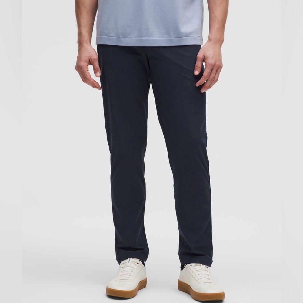 Lululemon Mens ABC Classic Fit 5 Pocket Pant
30L Warpstreme